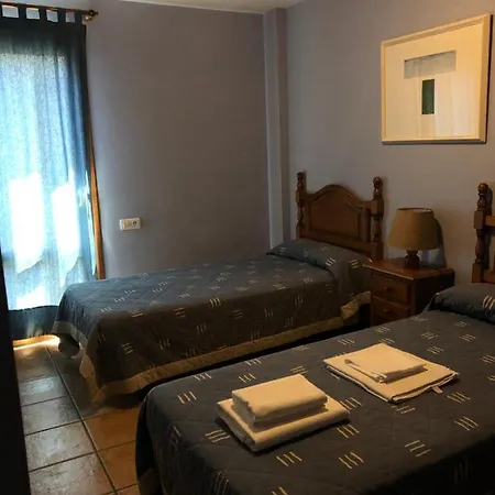Apartamentos Turisticos San Juan De La Pena Santa Cruz de la Serós Extérieur photo