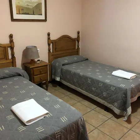 Apartamentos Turisticos San Juan De La Pena Santa Cruz de la Serós Extérieur photo