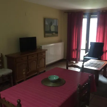 Apartamentos Turisticos San Juan De La Pena Santa Cruz de la Serós Extérieur photo